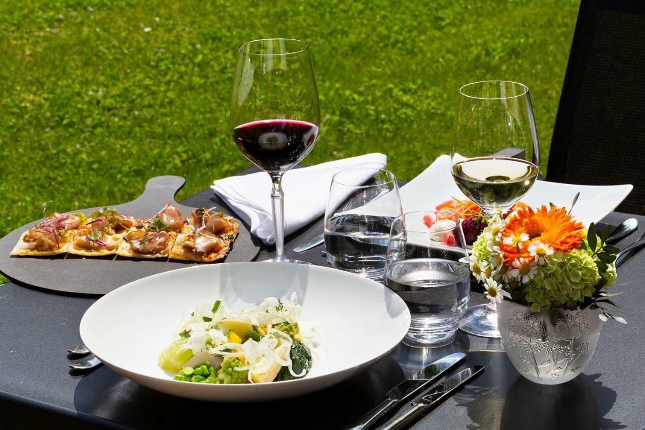 Chateau Hochberg, Hotel & Restaurant Wingen-sur-Moder Eksteriør billede